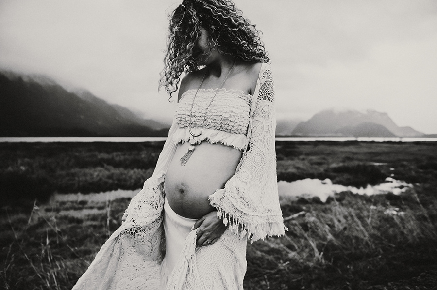 Maternity Boho Photography in Vancouver